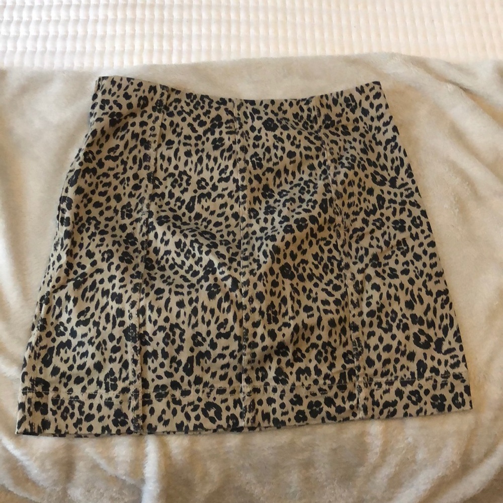 LEOPARD SKIRT